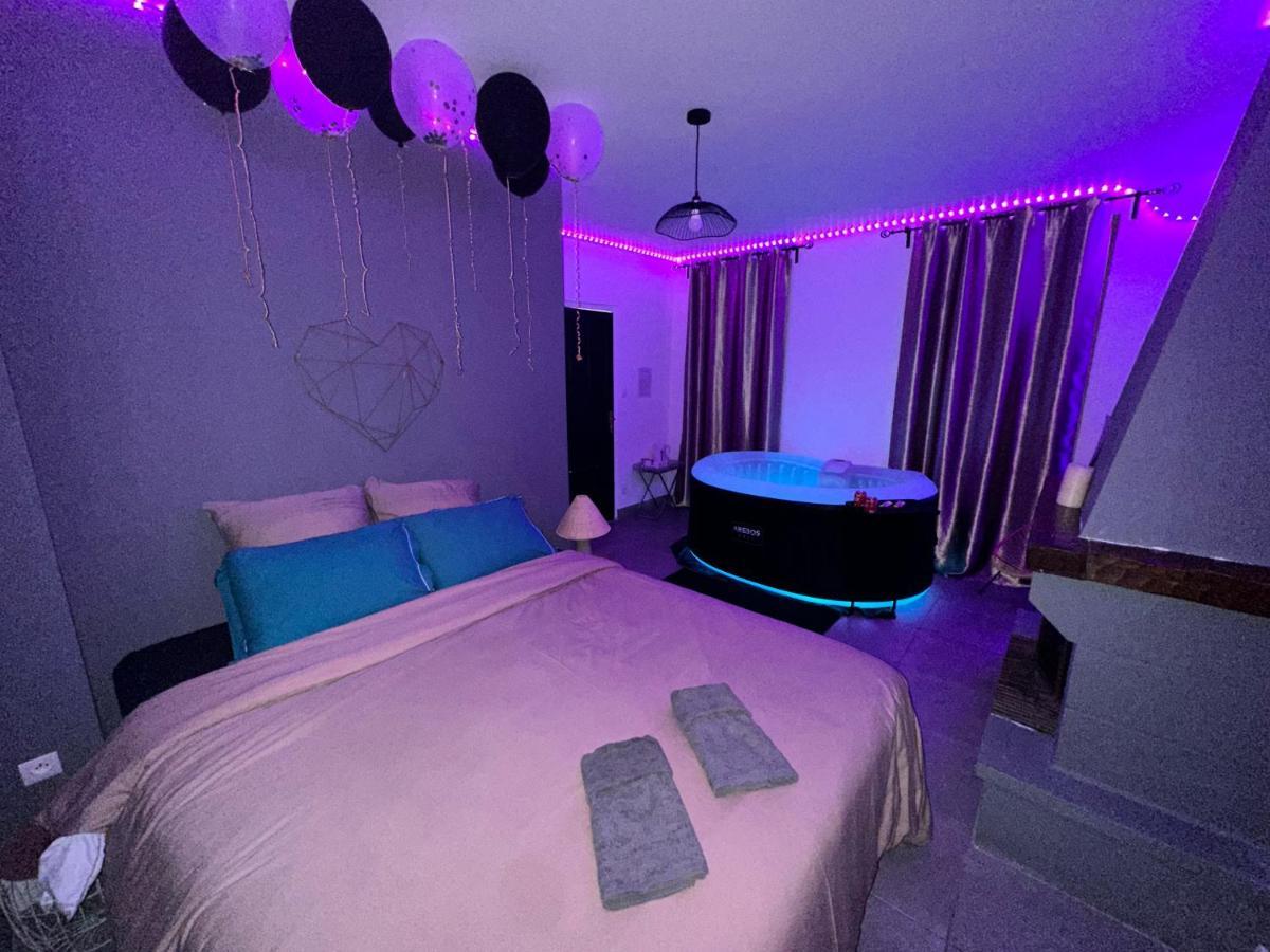 Love Room Avec Jacuzzi Proche Paris Et Roissy Cdg Persan Экстерьер фото